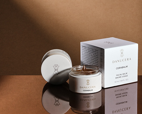 CLEAN BEAUTY SUSTAINABLE SKINCARE CERABALM DANUCERA