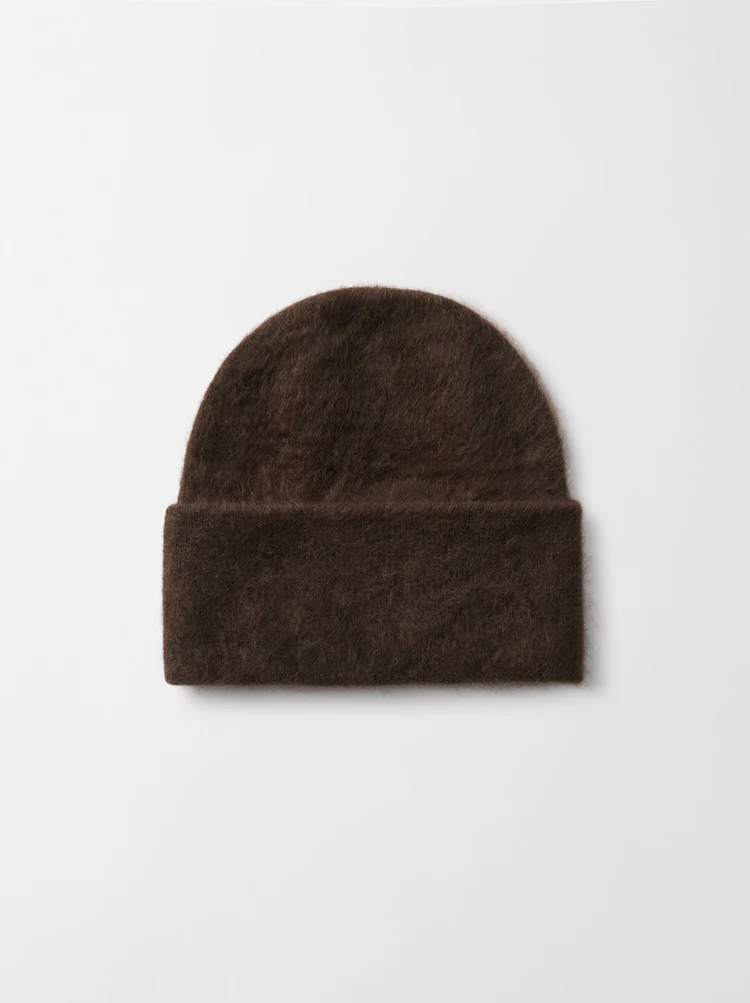 Soft Goat Brushed Beanie